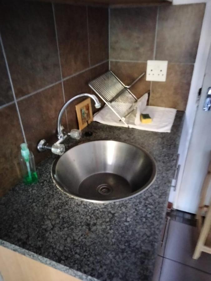 בלומפונטייין Aandrus Guesthouse מראה חיצוני תמונה