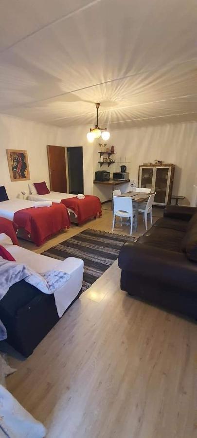 בלומפונטייין Aandrus Guesthouse מראה חיצוני תמונה
