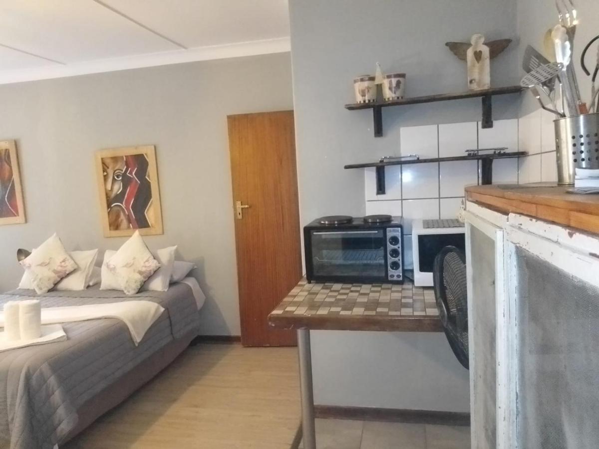 בלומפונטייין Aandrus Guesthouse מראה חיצוני תמונה